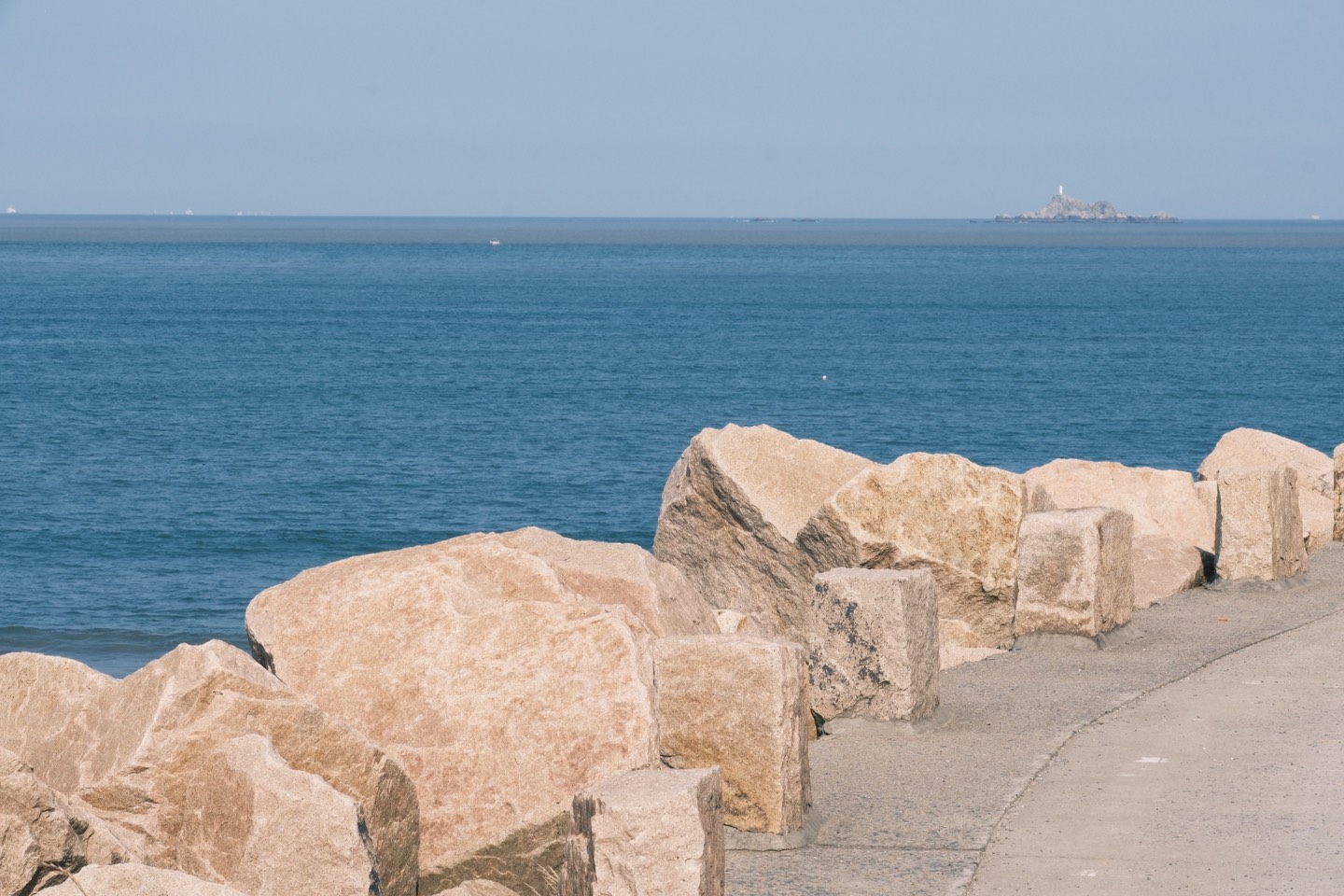 Flower-Yang profile banner image